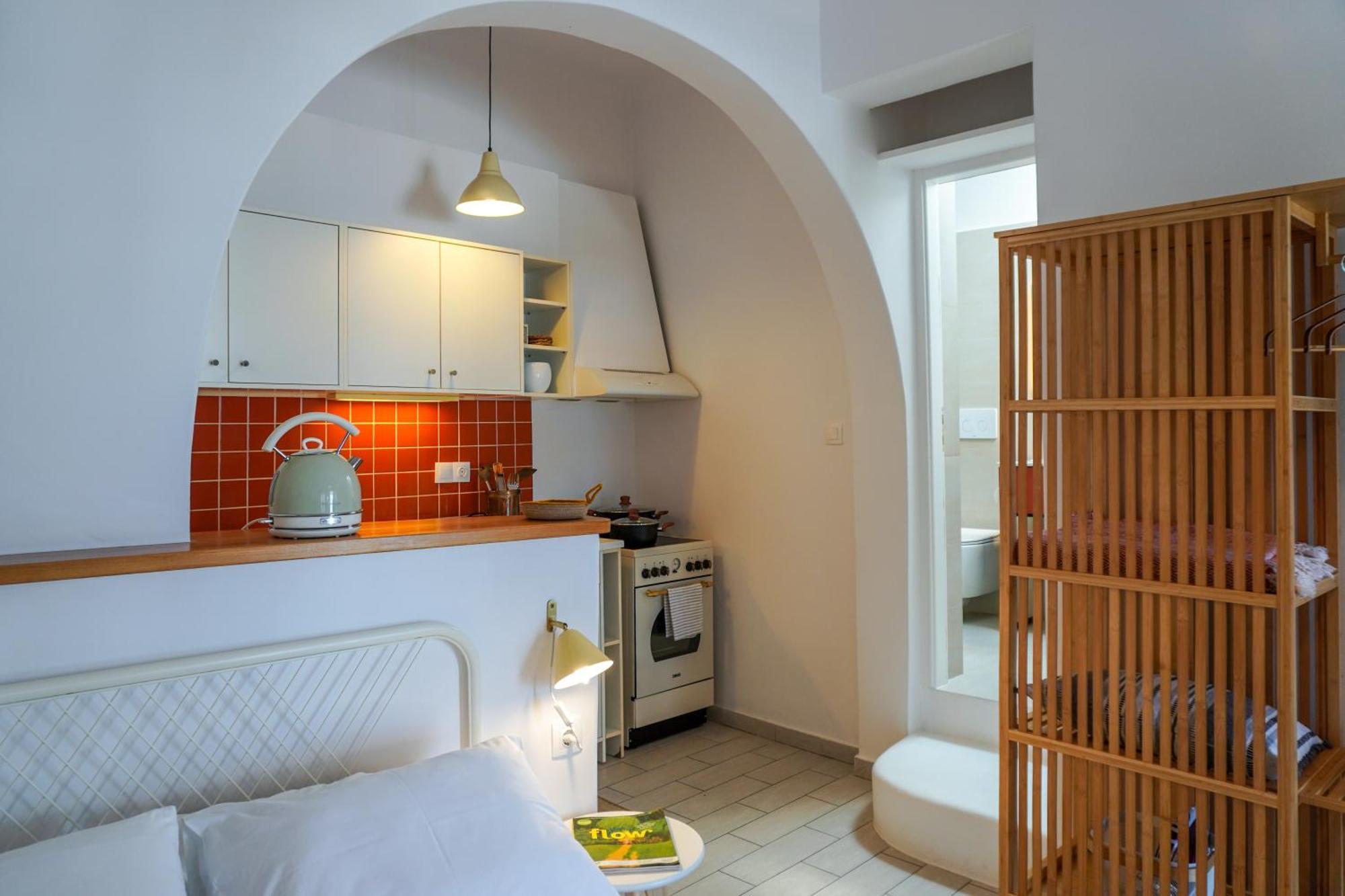 Arodou Studio And Apartment Mykonos Town ภายนอก รูปภาพ