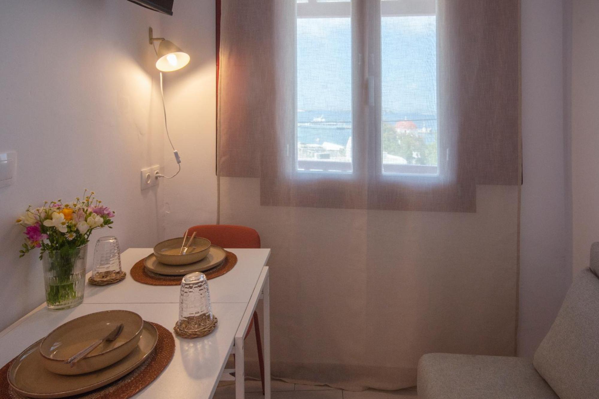 Arodou Studio And Apartment Mykonos Town ภายนอก รูปภาพ