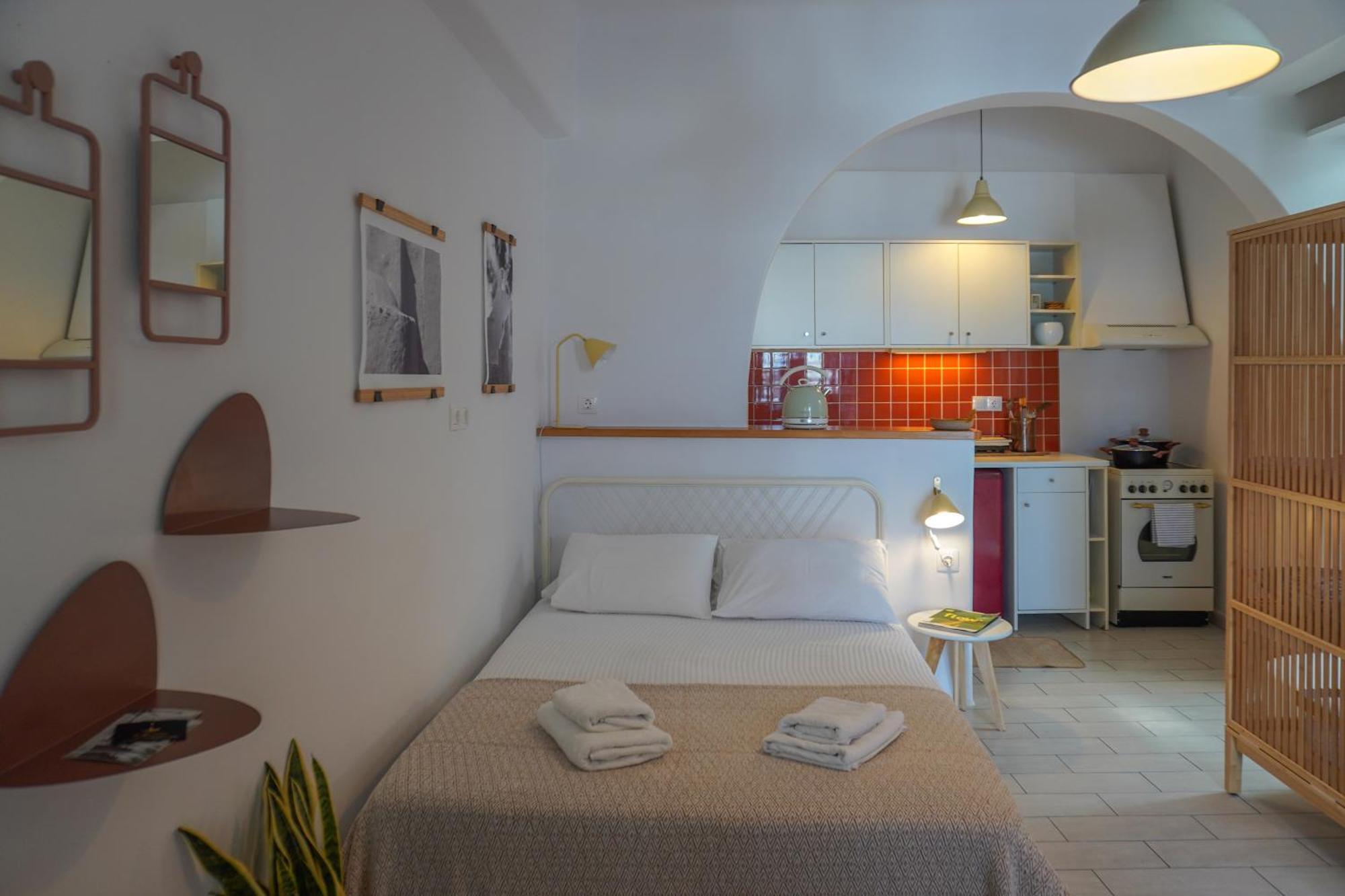 Arodou Studio And Apartment Mykonos Town ภายนอก รูปภาพ