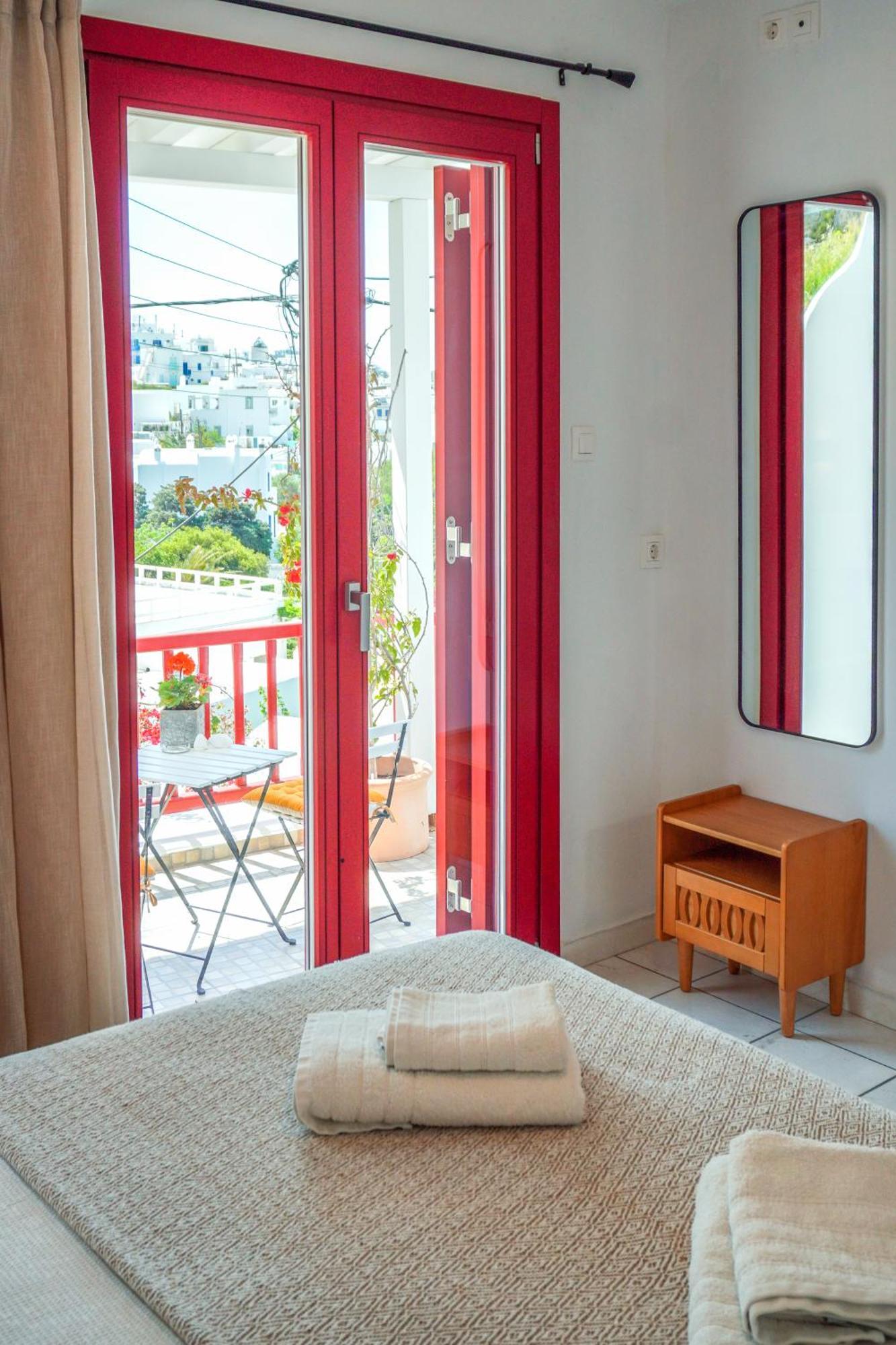 Arodou Studio And Apartment Mykonos Town ภายนอก รูปภาพ
