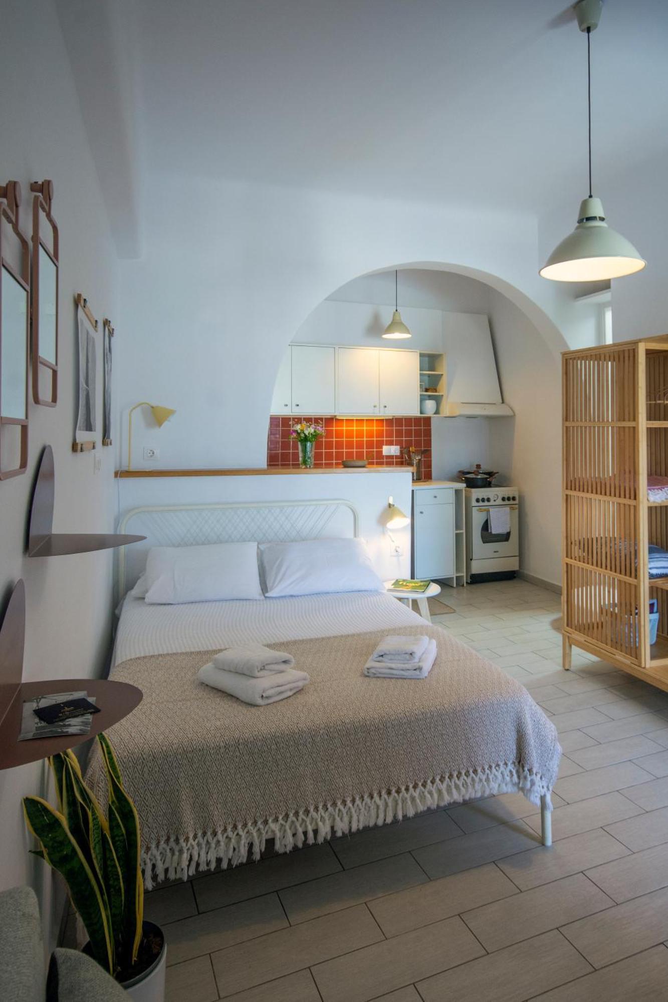 Arodou Studio And Apartment Mykonos Town ภายนอก รูปภาพ
